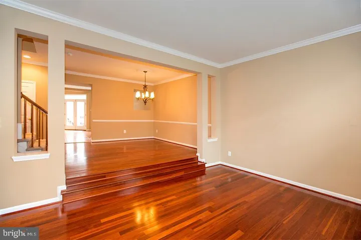 42469 Regal Wood Dr, Brambleton, Virginia 20148