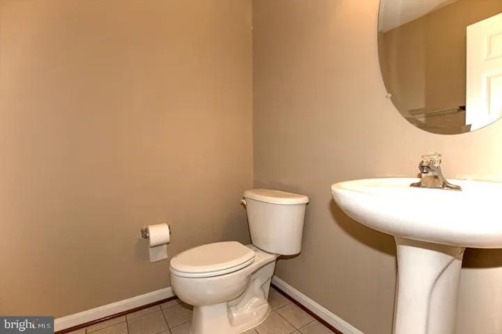 42469 Regal Wood Dr, Brambleton, Virginia 20148