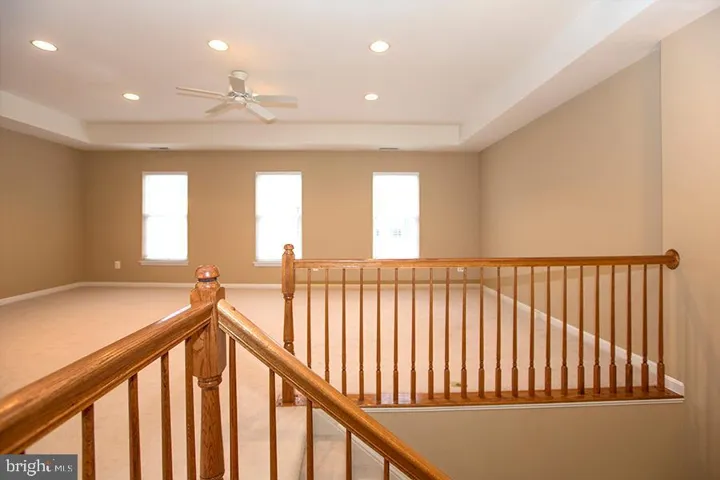 42469 Regal Wood Dr, Brambleton, Virginia 20148