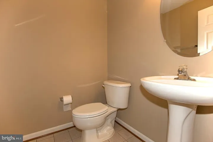 42469 Regal Wood Dr, Brambleton, Virginia 20148