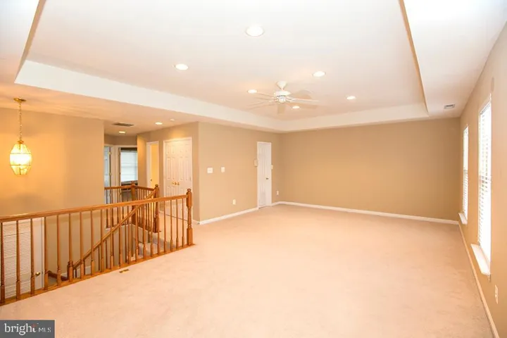 42469 Regal Wood Dr, Brambleton, Virginia 20148