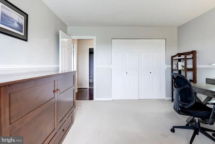 3800 Powell Ln #1125, Falls Church, Virginia 22041