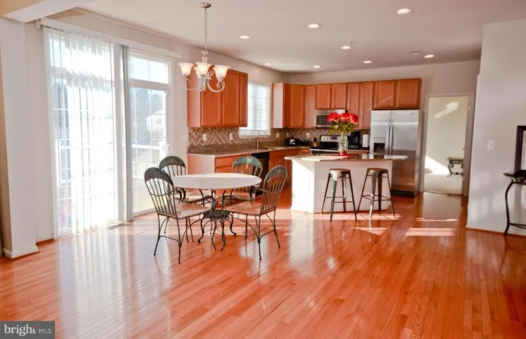 15308 Commitment Ct, Woodbridge, Virginia 22193