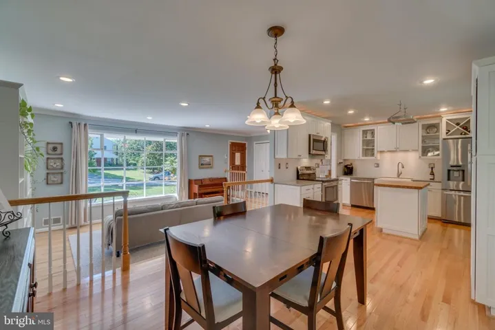 3820 Shelley Ln, Annandale, Virginia 22003