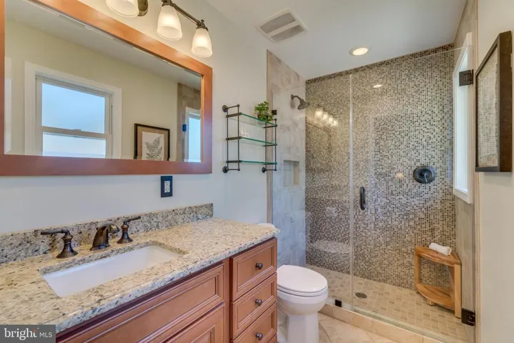 3820 Shelley Ln, Annandale, Virginia 22003
