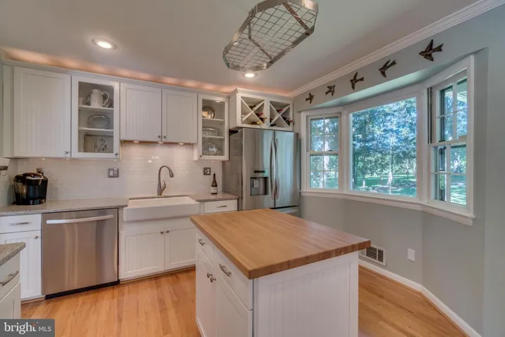 3820 Shelley Ln, Annandale, Virginia 22003