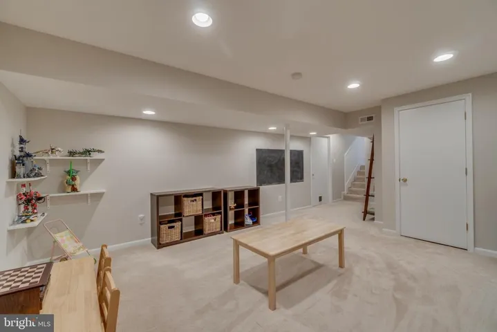 3820 Shelley Ln, Annandale, Virginia 22003