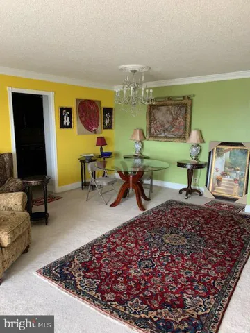205 Yoakum Pkwy #1206, Alexandria, Virginia 22304