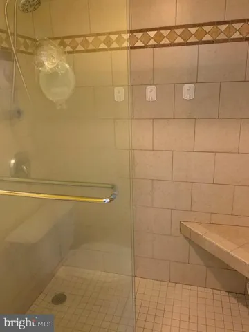 205 Yoakum Pkwy #1206, Alexandria, Virginia 22304
