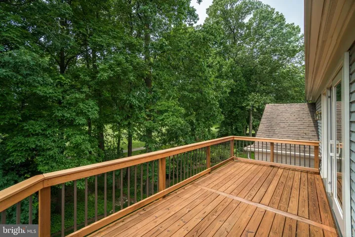 3817 Parkland Dr, Fairfax, Virginia 22033
