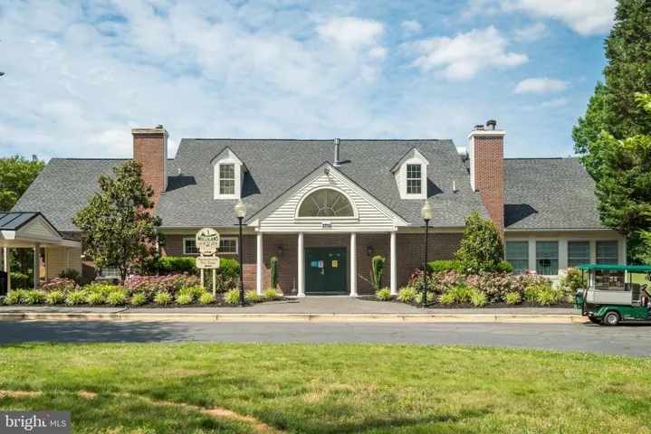 3817 Parkland Dr, Fairfax, Virginia 22033