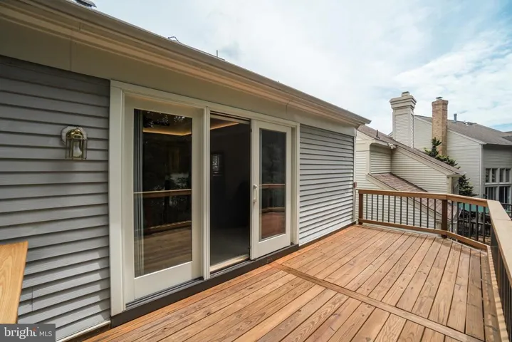3817 Parkland Dr, Fairfax, Virginia 22033