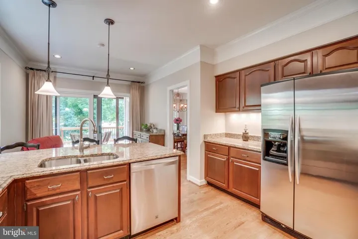 3817 Parkland Dr, Fairfax, Virginia 22033