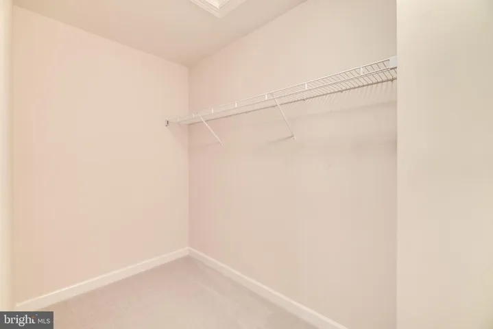 3817 Parkland Dr, Fairfax, Virginia 22033