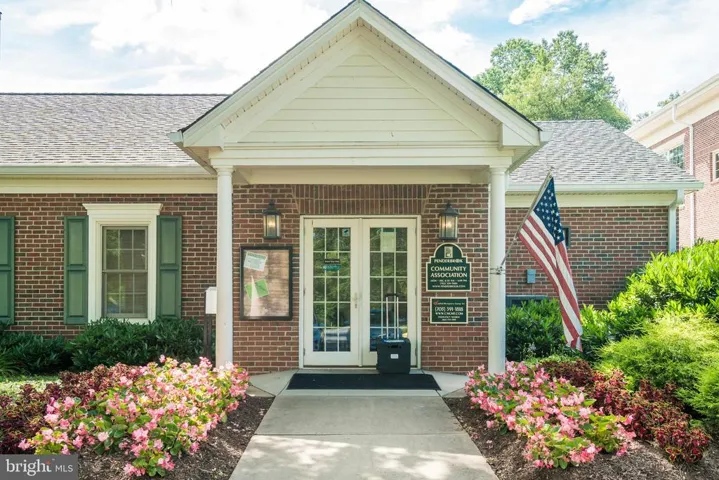 3817 Parkland Dr, Fairfax, Virginia 22033