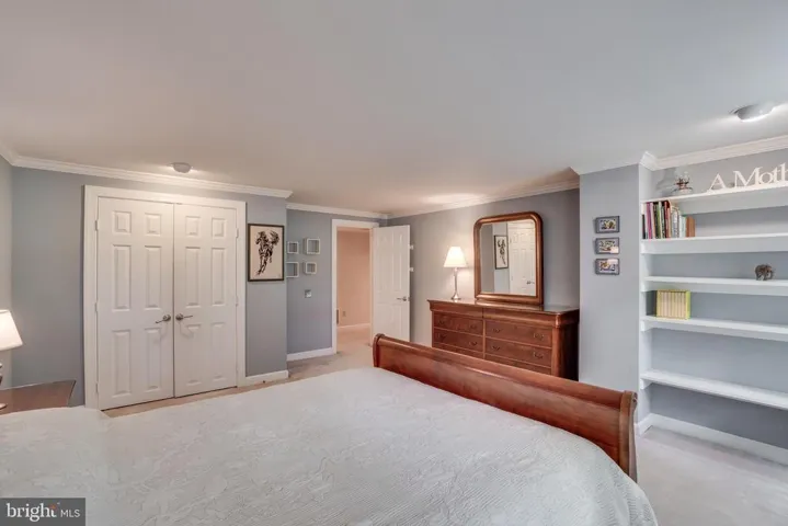 3817 Parkland Dr, Fairfax, Virginia 22033