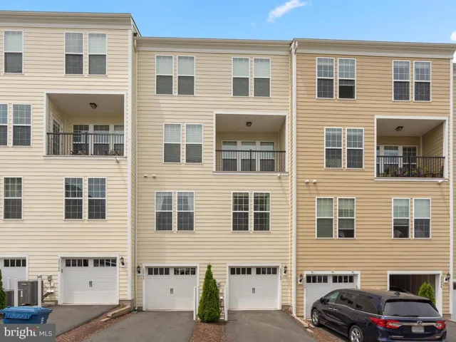 20702 Erskine Ter, Ashburn, Virginia 20147