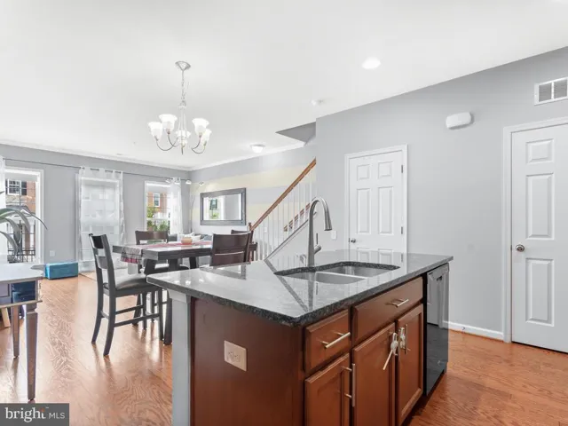 20702 Erskine Ter, Ashburn, Virginia 20147