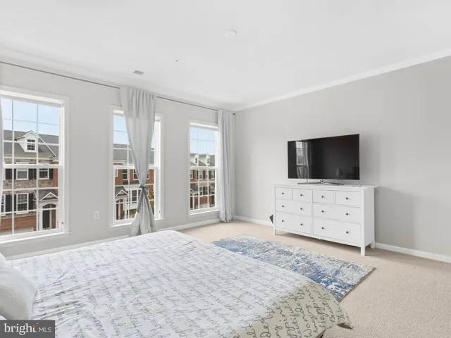 20702 Erskine Ter, Ashburn, Virginia 20147