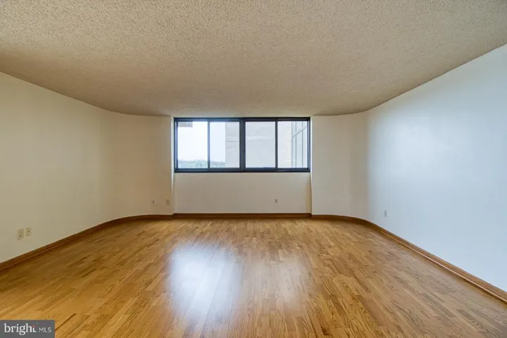 1101 S Arlington Ridge Rd #1001, Arlington, Virginia 22202