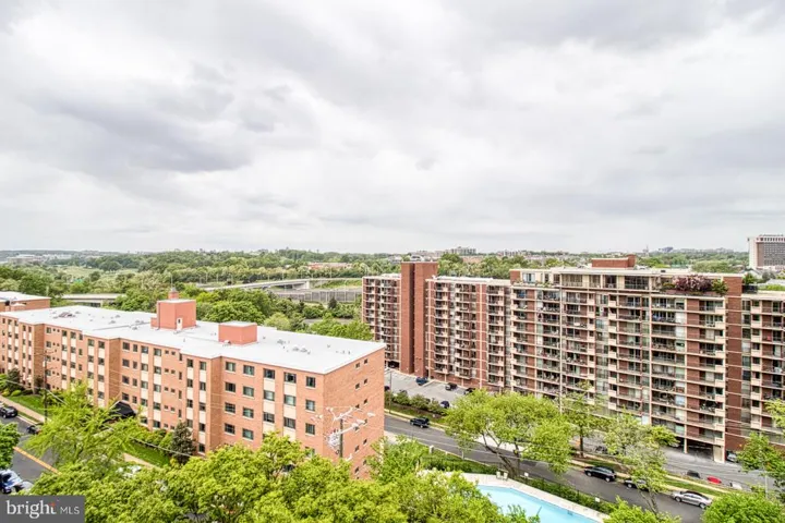 1101 S Arlington Ridge Rd #1001, Arlington, Virginia 22202