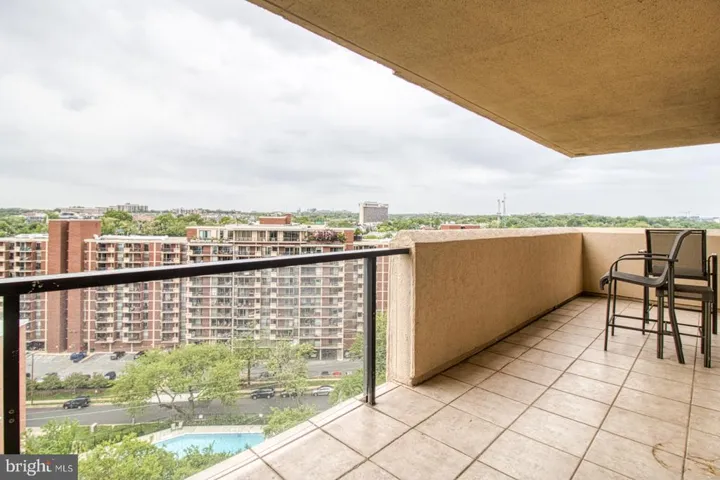 1101 S Arlington Ridge Rd #1001, Arlington, Virginia 22202