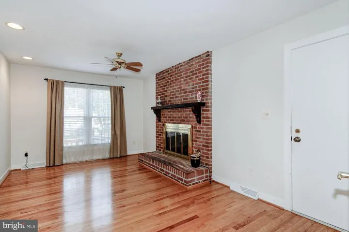 45 Woodlawn Ter, Fredericksburg, Virginia 22405
