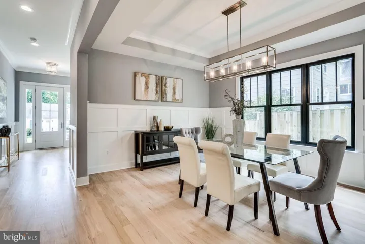 1720 N Quebec St, Arlington, Virginia 22207
