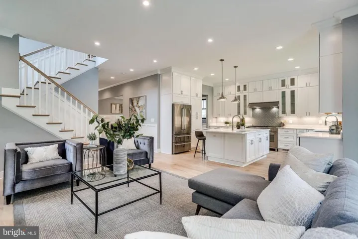 1720 N Quebec St, Arlington, Virginia 22207