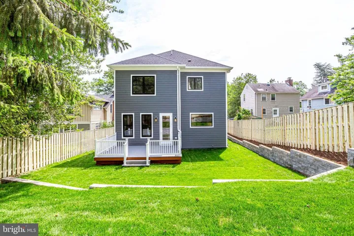1720 N Quebec St, Arlington, Virginia 22207