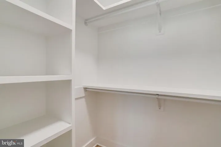 1720 N Quebec St, Arlington, Virginia 22207