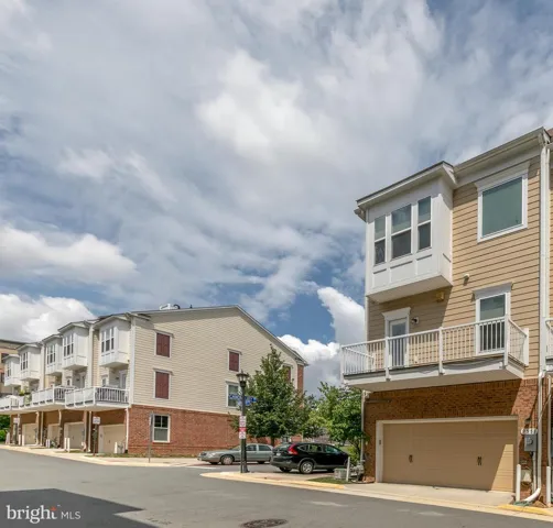 9558 Canonbury Sq, Fairfax, Virginia 22031