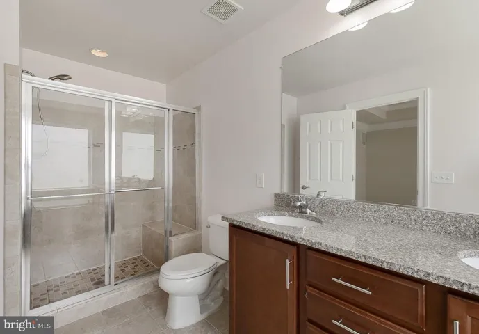 9558 Canonbury Sq, Fairfax, Virginia 22031