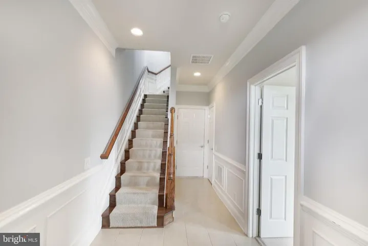 9558 Canonbury Sq, Fairfax, Virginia 22031