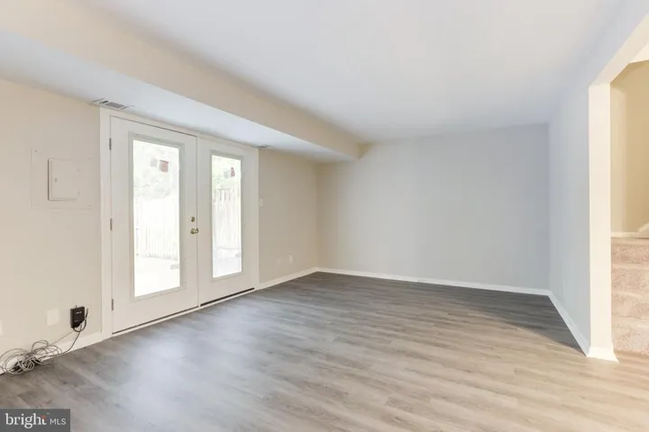 5509 Independence Cir, Alexandria, Virginia 22312