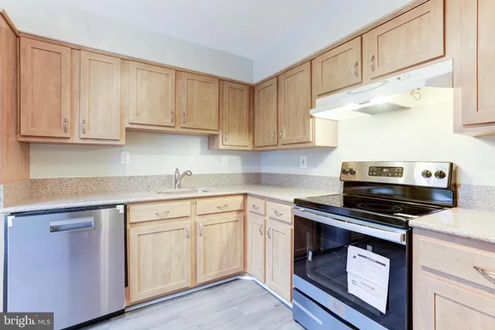 5509 Independence Cir, Alexandria, Virginia 22312