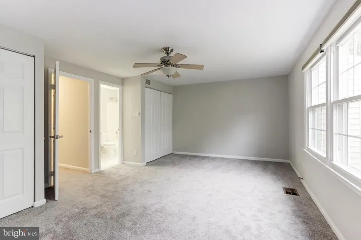 5509 Independence Cir, Alexandria, Virginia 22312