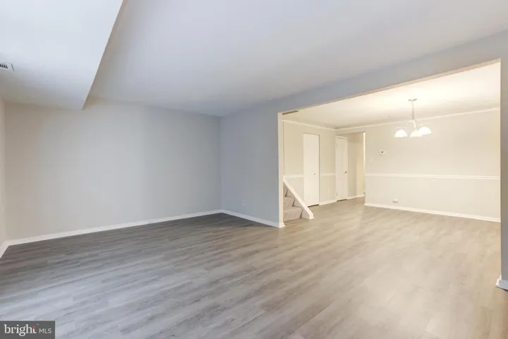5509 Independence Cir, Alexandria, Virginia 22312