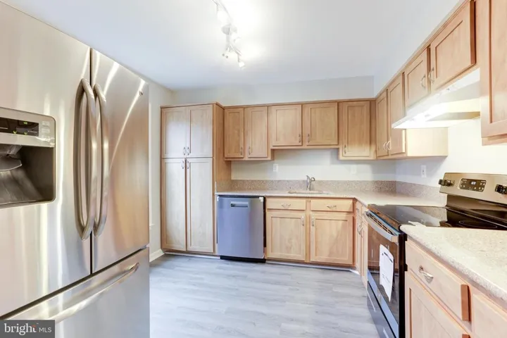 5509 Independence Cir, Alexandria, Virginia 22312