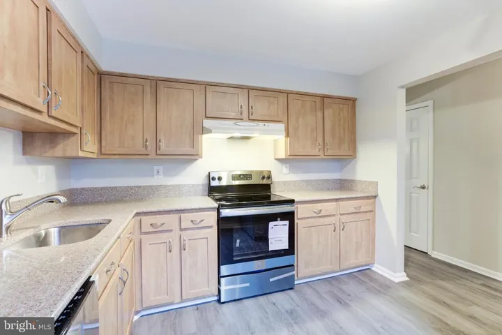 5509 Independence Cir, Alexandria, Virginia 22312