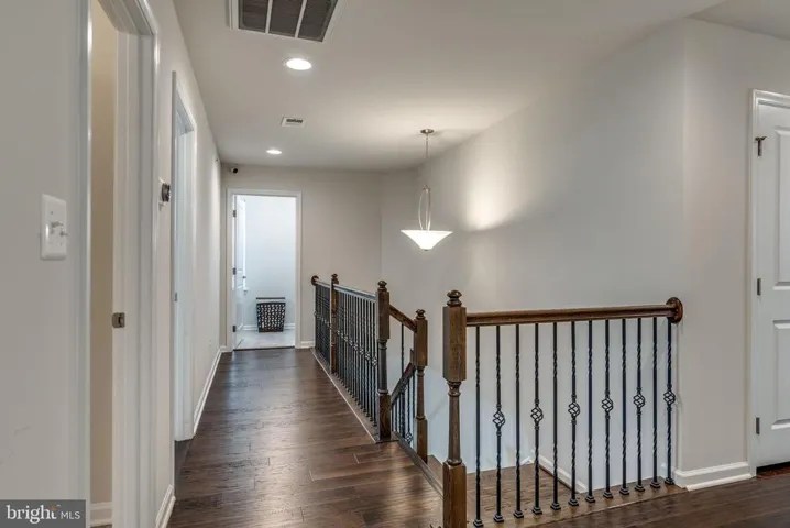 2082 Twin Six Ln, Dumfries, Virginia 22026
