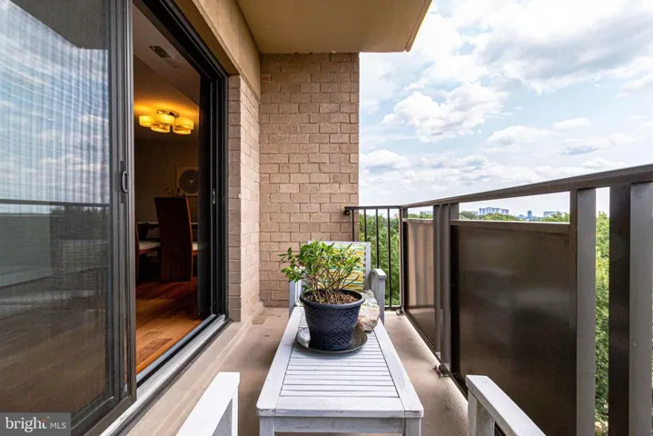 3101 S Manchester St #822, Falls Church, Virginia 22044