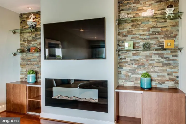 3101 S Manchester St #822, Falls Church, Virginia 22044