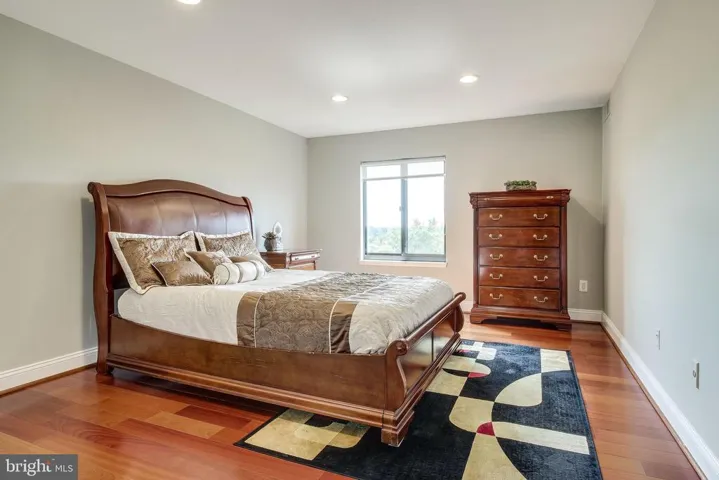 3101 S Manchester St #822, Falls Church, Virginia 22044
