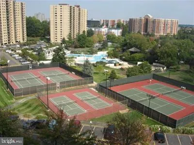 307 Yoakum Pkwy #1722, Alexandria, Virginia 22304