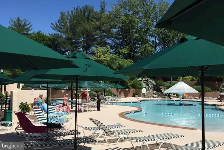 307 Yoakum Pkwy #1722, Alexandria, Virginia 22304