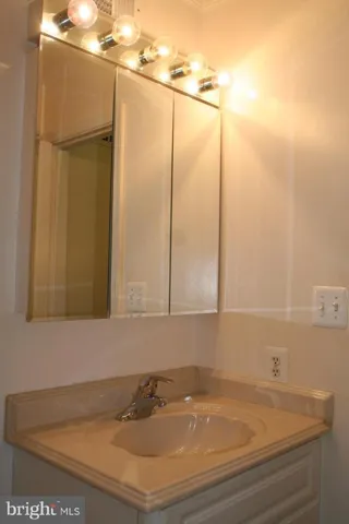4513 Pinecrest Heights Dr, Annandale, Virginia 22003