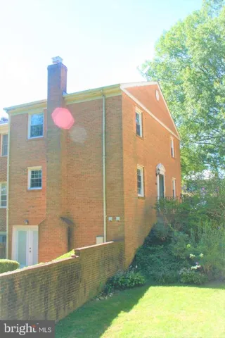 4513 Pinecrest Heights Dr, Annandale, Virginia 22003