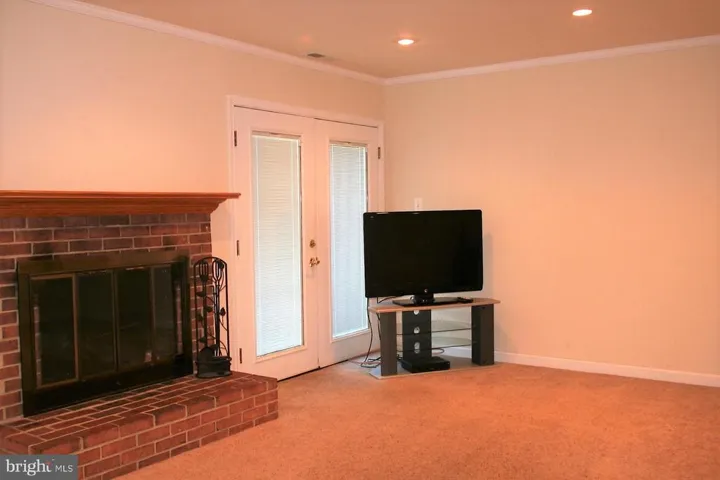 4513 Pinecrest Heights Dr, Annandale, Virginia 22003