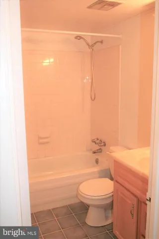 4513 Pinecrest Heights Dr, Annandale, Virginia 22003